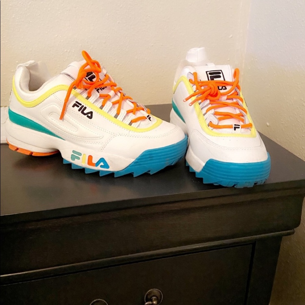 FILA MULTICOLORED SNEAKERS
